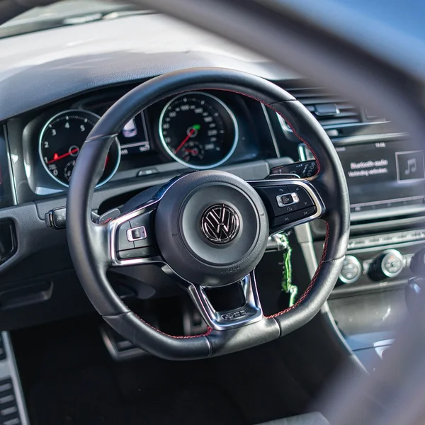 炸金花应用街机游戏